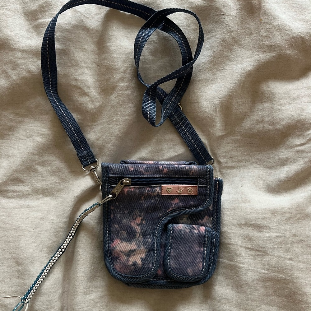 Vintage MUDD crossbody purse. Tie Dye denim. Y2K.